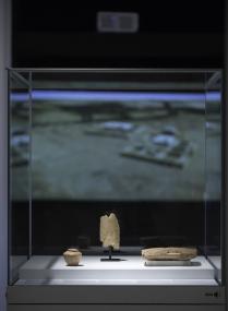 Frühe Königslisten belegen bereits die Existenz eines Königs Gilgamesch. Ob er mit dem mythischen König gleichzusetzen ist, ist unklar. Objekte aus dem Louvre und Staatlichen Museen zu Berlin, Vorderasiatisches Museum<br>Foto: LWL/Gerharz