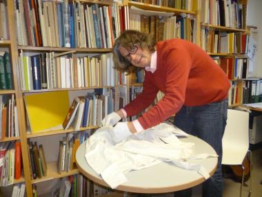 Martin Schmidt bietet einen Blick hinter die Kulissen der Museumsarbeit im LWL-TextilWerk Bocholt. <br>Foto: LWL