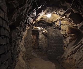Der Luftschutzstollen auf dem Gelände der Henrichshütte. <br>Foto: LWL/Holtappels