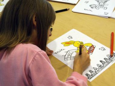 Kinder können beim Felix- und Hasentag im LWL-Museum für Naturkunde basteln, malen, entdecken und beobachten erstaunliches über Hasen und Kaninchen erfahren. <br>Foto: LWL/Fialla