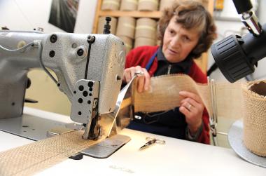 Die Arbeitslosigkeit von Menschen mit Schwerbehinderung stagniert. Zahl ist im April nur um 56 gesunken. Das LWL-Integrationsamt unterstützt private und öffentliche Arbeitgeber, Arbeitsplätze für schwerbehinderte Menschen zu schaffen und zu erhalten. <br>Foto: Jörg Birgoleit