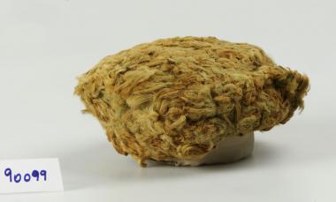 Sogar Kleinkinder wurden mit in das Salzbergwerk in Hallstatt genommen, wie dieses Kinderbarett als winzige Kopfbedeckung zeigt. <br>Foto: LWL/Naturhistorischen Museum Wien