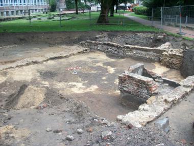 Übersicht über die Grabungsfläche mit verschiedenen Gebäuderesten des 19./20. Jahrhunderts. <br>Foto: LWL/Hallenkamp-Lumpe