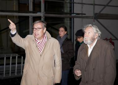 Otto Piene und Dr. Hermann Arnhold bei einer Lichtprobe zur ¿Silbernen Frequenz¿ im Frühjahr 2013, <br>Foto: Hanna Neander