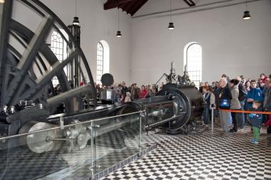 Besucher können die historische Dampffördermaschine in Bewegung erleben.<br>Foto: LWL/Appelhans 