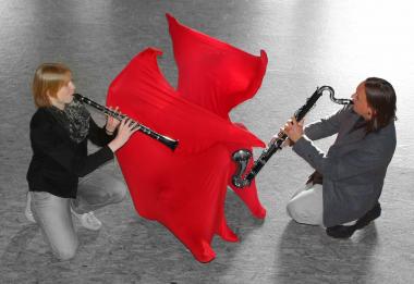 Claudius Reimann und Katharina Bohlen spielen im Schiffshebewerk. <br>Foto: privat 