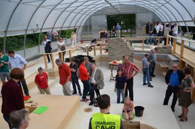 Die Mitmachausgrabung lädt ein zum Familiensonntag "Grabungscamp spezial". <br>Foto: LWL/Burgemeister