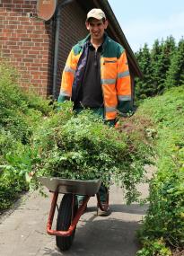 Saisonüblicher Anstieg ausgeblieben: Arbeitslosigkeit von Menschen mit Behinderung ist im Februar gesunken. Das LWL-Integrationsamt unterstützt private und öffentliche Arbeitgeber, Arbeitsplätze für schwerbehinderte Menschen zu schaffen und zu erhalten.&lt;br&gt;Foto: Birgoleit 