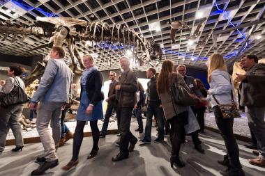 Nach noch nicht einmal sechs Monaten haben bereits 100.000 Besucher die Dinosaurierausstellung im LWL-Museum für Naturkunde gesehen.<br>Foto: LWL/Steinweg