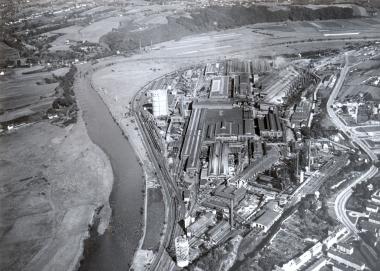 Ruhr und Henrichshütte aus der Luft, um 1950. <br>Foto: LWL 