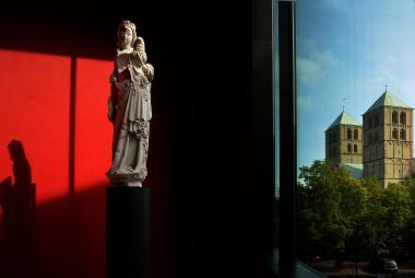 Der Blick aus dem LWL-Museum für Kunst und Kultur auf den Paulusdom.<br>Foto: LWL/Neander