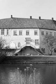 Neubau einer vierläufigen Treppe am Schloss Steinfurt als Interpretation der abgetragenen historischen Schlosstreppe.<br>Foto: Büros Achterkamp