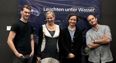 Das Theaterensemble von Freuynde + Gaesdte (F+G) macht die Sonderausstellung ¿Leben in der Dunkelheit¿ im LWL-Museum für Naturkunde zur Bühne.<br>Foto: LWL/Steinweg
