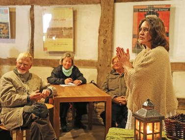 Besserwisserei ist das Thema des Märchennachmittags mit Elke Dießner und Lothar Schröer.<br>Foto: LWL/Jähne