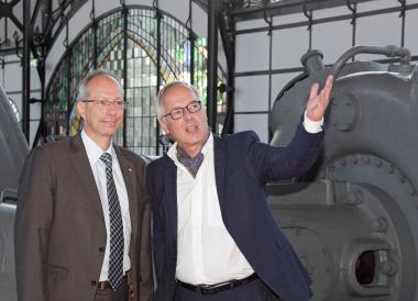 V.l.: LWL-Direktor Matthias Löb und LWL-Museumsdirektor Dirk Zache.<br>Foto:LWL