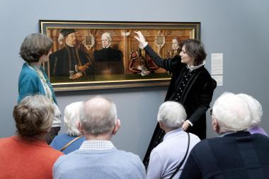 Führung für dementiell veränderte Menschen und deren Familie und Freunde durch die Sammlung des LWL-Museums.<br>Foto: LWL/Hanna Neander