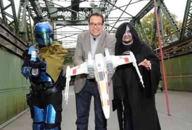 Mitglieder des Fan-Verein "Krayt Riders" im Schiffshebewerk.<br>Foto: LWL/Appelhans
