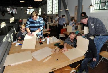 Am Samstag werden im LWL-Industriemuseum Zeche Zollern wieder Cajons gebaut und gespielt.<br>Foto: LWL