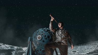 Im Planetarium wird Theater gespielt. Helge Salnikau von ¿Freunyde und Gaesdte¿ gibt ¿Somnium¿ zum Besten.<br>Foto: LWL/Steinweg