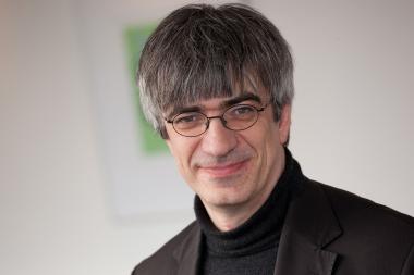 Prof. Dr. Metin Tolan von der TU Dortmund berichtet über die Physik von Star Trek.<br>Foto: TU Dortmund/Lutz Kampert