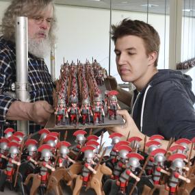 Die Legionen ziehen ab: Wegen Umbauarbeiten für die Sonderausstellung "Triumph ohne Sieg" ist das LWL-Römermuseum vom 10. April bis 1. Juni geschlossen.<br>Foto: LWL