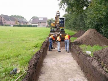 Bei Voruntersuchungen legten die LWL-Archäologen bereits im Jahr 2014 archäologische Suchschnitte im Neubaugebiet in Dorsten-Hardt an.<br>Foto: LWL/Schneider