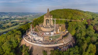 Baustelle am Kaiser-Wilhelm-Denkmal.<br>Foto: Kögel Bau GmbH & Co. KG