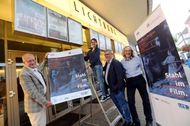 Stellten das Programm der Tagung "Stahl im Film" in Oberhausen vor: (v.l.) Robert Laube, Museumsleiter LWL-Industriemuseum Henrichshütte Hattingen, Sabrina Cannarozzo, Lichtburg Oberhausen, Prof. Manfred Rasch, Leiter des thyssenkrupp Konzernarchivs, und Dr. Burkhard, Leiter des LVR-Industriemuseums Oberhausen.<br>Foto: LWL
