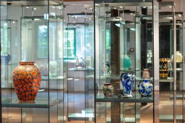 Blick in die Ausstellung "Le forme del vetro".<br>Foto: LWL/Hübbe