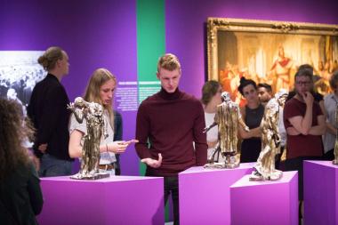 Die Ausstellung "Frieden. Von der Antike bis heute" kann bei verschiedenen Kombi-Rundgängen erkundet werden.<br>Foto: LWL/Anne Neier