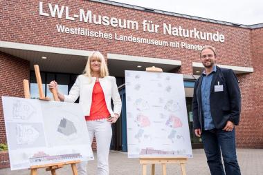 LWL-Kulturdezernenting Dr. Barbara Rüschoff-Parzinger stellte gemeinsam mit Museumsdirektor Dr. Jan Ole Kriegs den neuen Museumsentwicklungsplan des LWL-Museums für Naturkunde vor.<br>Foto: LWL/Steinweg