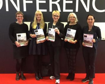 Präsentierten "100 jahre bauhaus im westen" in der Culture Conference Lounge auf der ITB Berlin 2018: Dr. Tanja Pirsig-Marshall, stellv. Direktorin LWL-Museum für Kunst und Kultur Münster; Dr. Barbara Rüschoff-Parzinger, LWL-Kulturdezernentin; Dr. Heike Doll-König, Geschäftsführerin Tourismus NRW e.V.; Milena Karabaic, LVR-Kulturdezernentin; Christiane Lange, Vorsitzende Projekt MIK e.V. Krefeld (v.l.n.r.).<br>Foto: Christine Ferreau