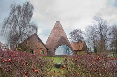 Der Glasturm zur Winterzeit.<br>Foto: LWL/Ina Geiser