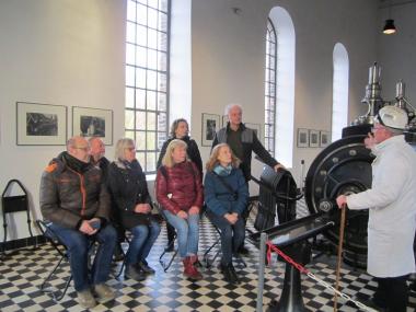 Die neuen Sitzgelegenheiten kommen bei den Museumsbesuchern der Zeche Nachtigall gut an.<br>Foto: LWL/Neugebauer