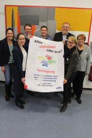 Das Organisationsteam der Kooperationsfachtagung der LWL-Kliniken Paderborn, Lippstadt und Warstein (v.l.): Daniela Schröder, Olga Elscheidt, Magnus Eggers, Stefan Klees, Arndt Schlubach, Monika Seewald, Rita Wächter.<br>Foto: LWL<br><i><b>Ausführliche Bildzeile unterhalb der Pressemitteilung</i></b>