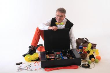 Zauberer Emmello zeigt Magisches im Ziegeleimuseum Lage.<br>Foto: Emmello