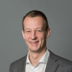 Dr. Matthias Grott spricht im LWL-Planetarium über die Erforschung des erdnahen Asteroiden Ryugu.<br>Foto: DLR