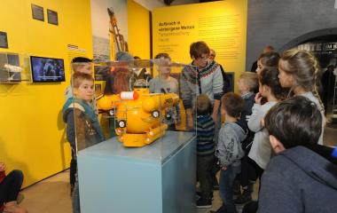 Kinder können in der Sonderausstellung "U-Boote" vieles lernen und dabei Spaß haben.<br>Foto: LWL/ Jürgen Appelhans
