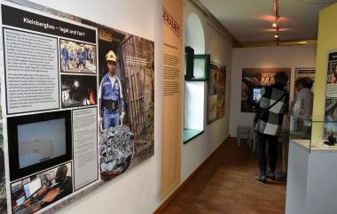 Die Raubbau-Ausstellung zeigt bereits Ausschnitte des Dokumentarfilms "Welcome to Sodom".<br>Foto: LWL/Hudemann