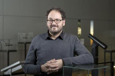 Dr. Alexander Berner ist wissenschaftlicher Volontär im LWL-Museum für Archäologie und hat sich in der Vergangenheit bereits ausführlich mit dem Mittelalter beschäftigt.<br>Foto: LWL/P. Jülich