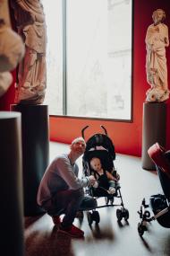 Junge Eltern sind eingeladen, das Museum gemeinsam mit ihrem Nachwuchs zu erkunden.<br>Foto: LWL/Meike Reiners