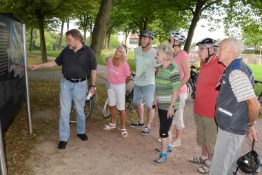 Herbert Niewerth leitet die Radtour nach Dortmund.<br>Foto: LWL/Hudemann