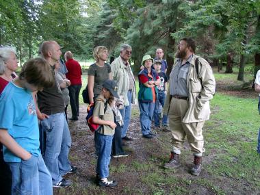 Hartwig Gielisch begleitet die Exkursion ins Sauerland.<br>Foto: LWL