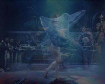 Esper Postma zeigt verbindet in seiner Ausstellung "Salome" biblische Bildmotive und zeitgenössische Kunst. Esper Postma, Ausschnit aus "Dance of the Seven Veils", 2019 Einkanal-Video mit Ton,<br>© Esper Postma.