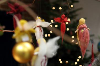 Die Weberei des Textilwerks Bocholt erstrahlt im vorweihnachtlichen Lichterglanz.<br>Foto LWL
