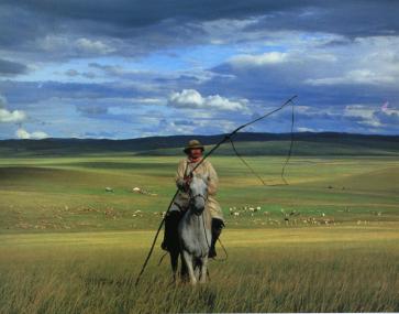 In der Filmgalerie "Land in Sicht" zeigt das LWL-Museum für Kunst und Kultur am Dienstag (12.11.) den Film "Urga", der für kulturelle Vielfalt und gegen Naturzerstörung plädiert.<br>Foto: Urga, © PyramideFilms