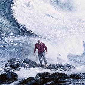 In der Filmgalerie "Land in Sicht" zeigt das LWL-Museum für Kunst und Kultur am Dienstag (26.11.) den Film "The Deep", der das Meer in all seiner Härte zeigt.<br>Foto: The Deep, © MFA+ FilmDistribution