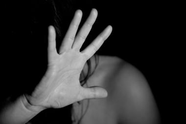 Häusliche Gewalt erfahren Frauen unabhängig von Alter, sozialem oder kulturellem Hintergrund. Daran erinnert am Montag (25.11.) der Internationale Tag gegen Gewalt an Frauen.<br>Foto: Pixabay