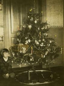 Warten auf Weihnachten bei der Familienführung am 22. Dezember im Textilwerk.<br>Foto: LWL