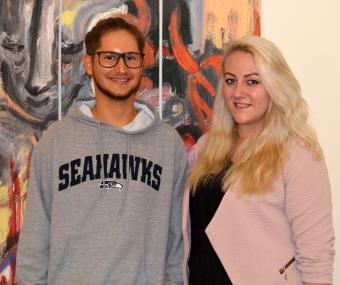 Nicolai Risch und Anna Eckmann haben sich für eine Ausbildung im LWL-Wohnverbund Marl-Sinsen entschieden.<br>Foto: LWL/Seifert